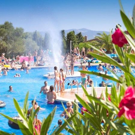 Castell Montgri - Mobile Homes By Lifestyle Holidays 레스타르티트 외부 사진
