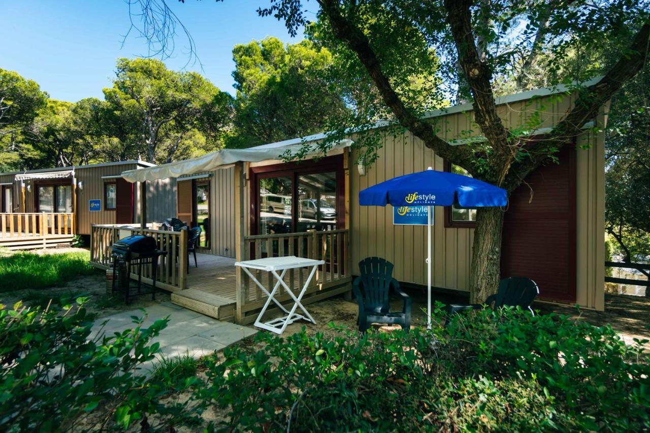 Castell Montgri - Mobile Homes By Lifestyle Holidays 레스타르티트 외부 사진